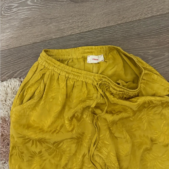 XiRENA Yellow Silk  Pants - Picture 3 of 6
